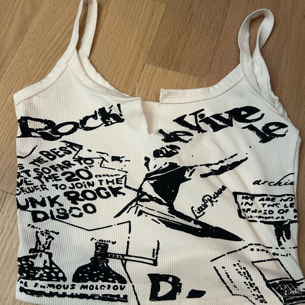 SHEIN White and Black Graphic Crop Top